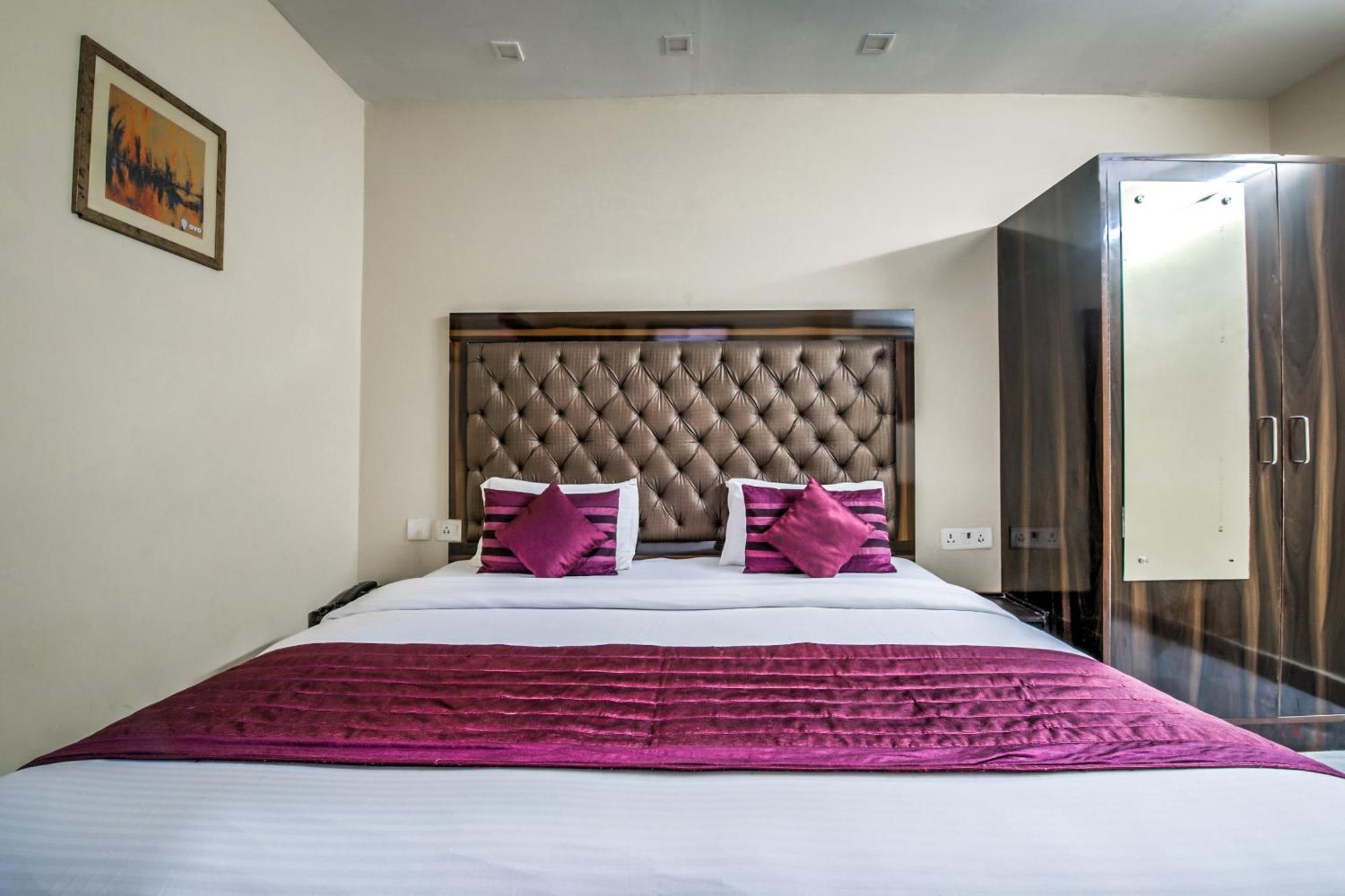 Hotel O Crosswinds Residency Indirapuram Extérieur photo