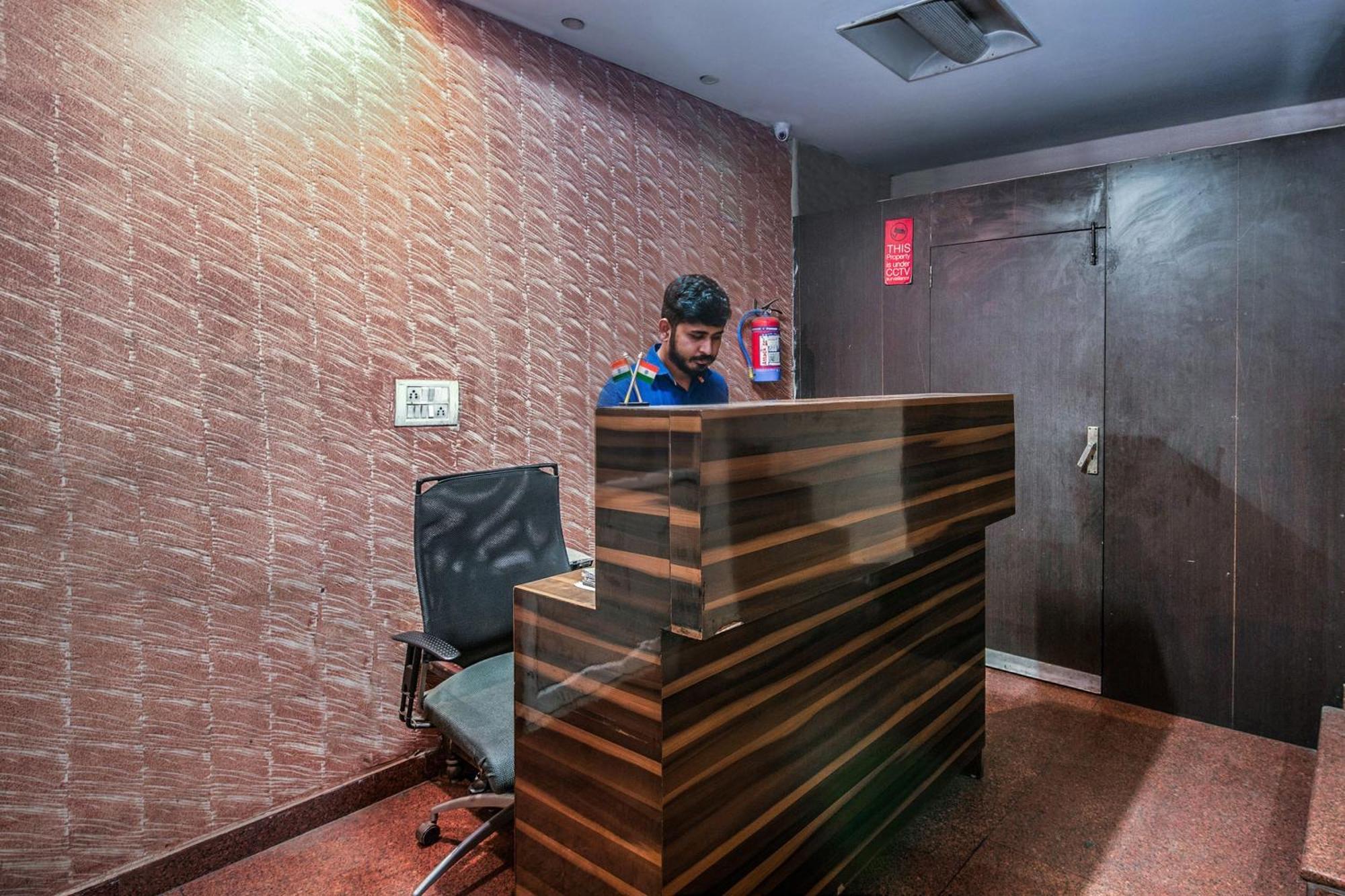 Hotel O Crosswinds Residency Indirapuram Extérieur photo
