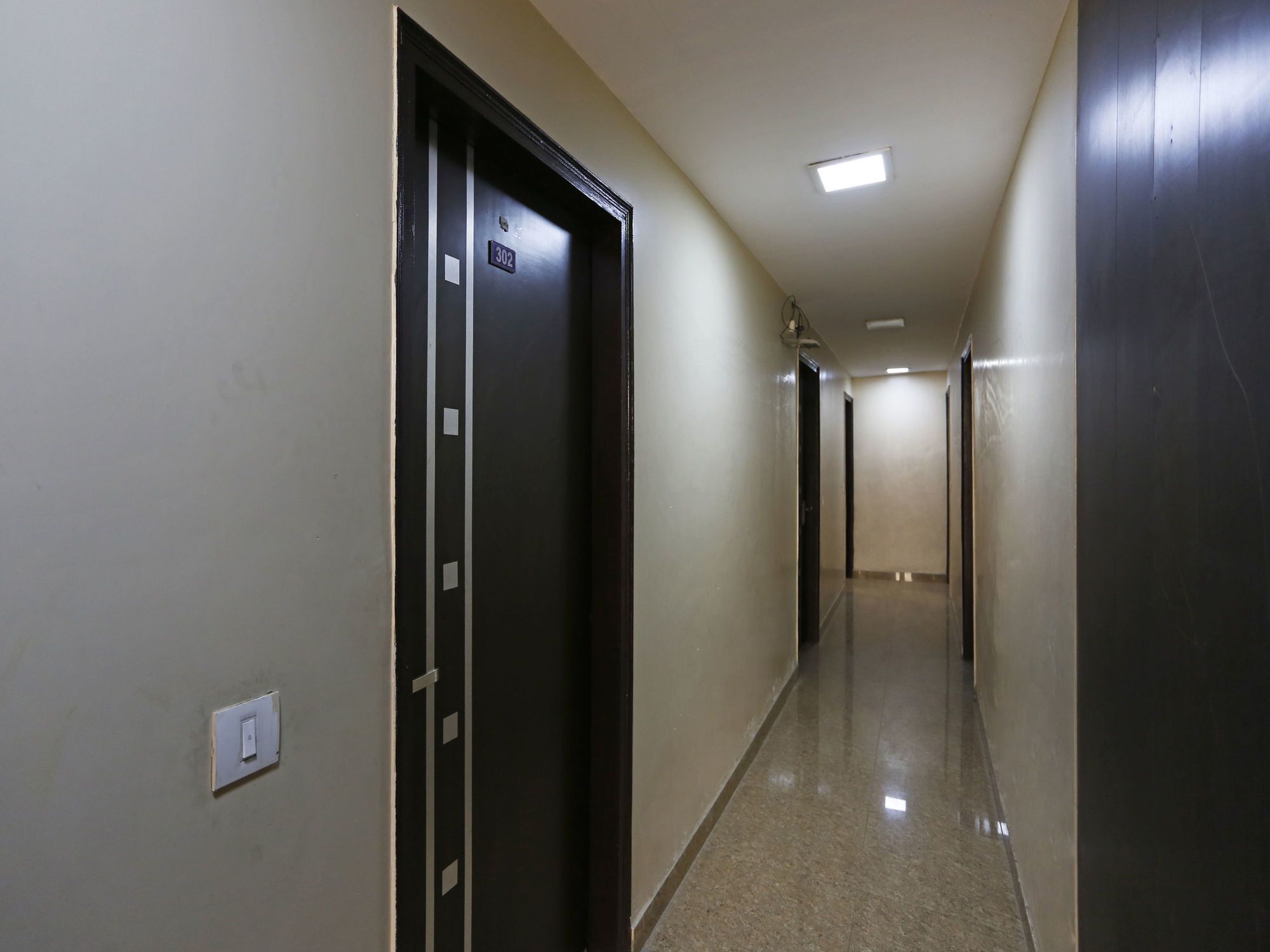 Hotel O Crosswinds Residency Indirapuram Extérieur photo